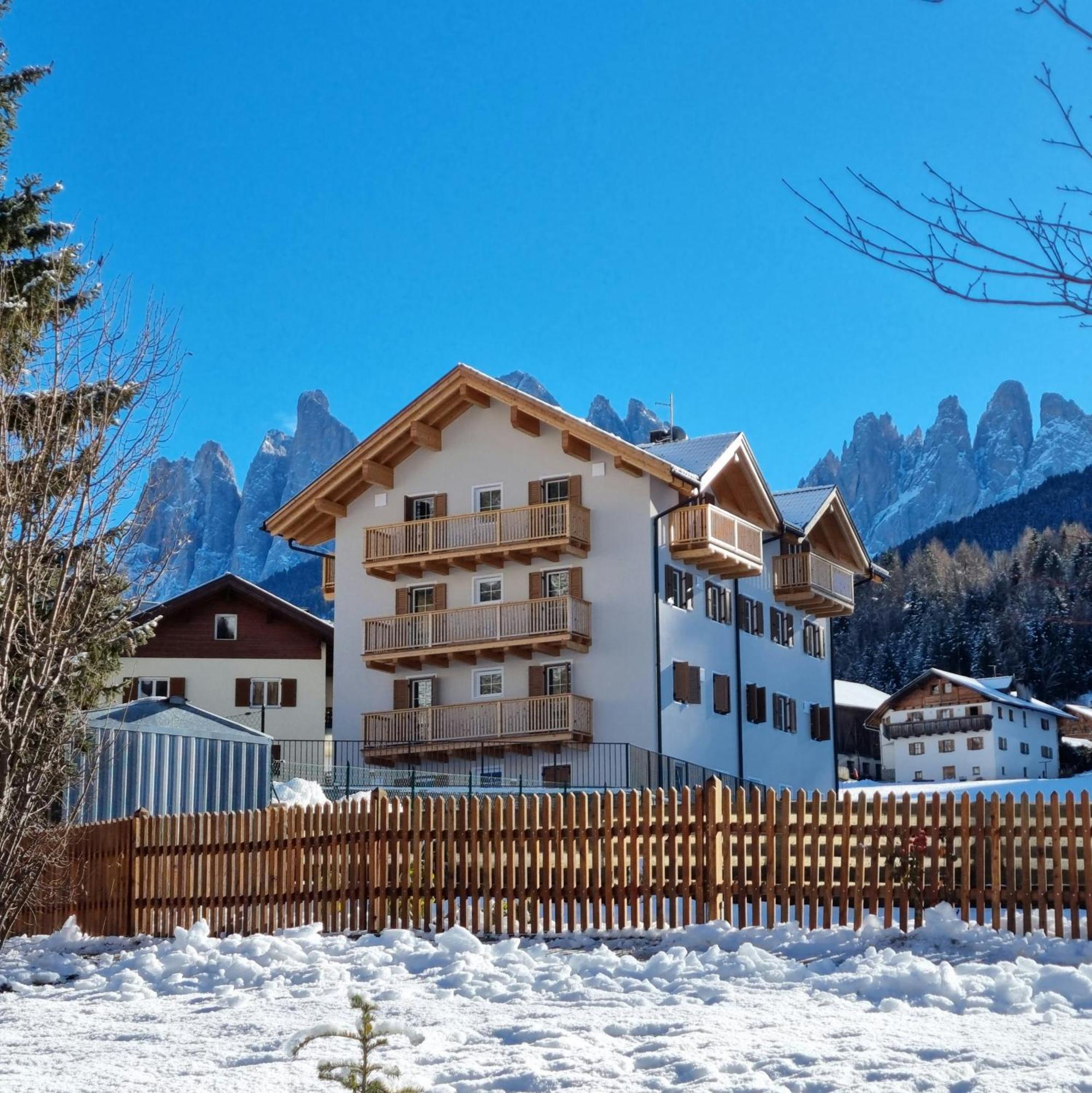 Residence Geisler Funes Funes  Εξωτερικό φωτογραφία